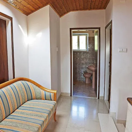 Ivanino Villa *